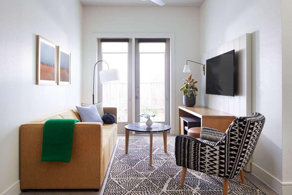 Hotel Sentral East Austin At 1614 E. Sixth Chambre photo