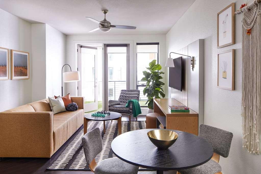 Hotel Sentral East Austin At 1614 E. Sixth Chambre photo